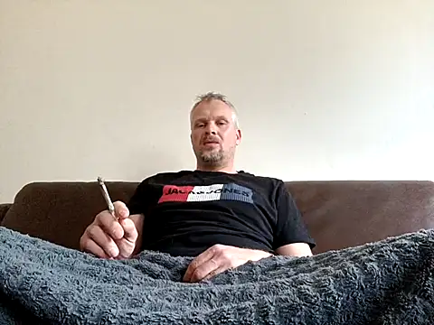 Heidemensch online show from 03-20-25, 02:32