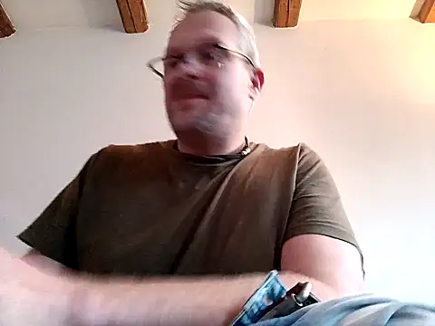 Heidemensch online show from 12-19-24, 12:23