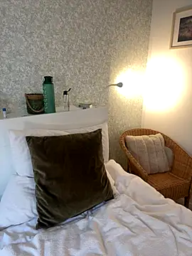 Alisa-Marie online show from 11-07-25, 12:53