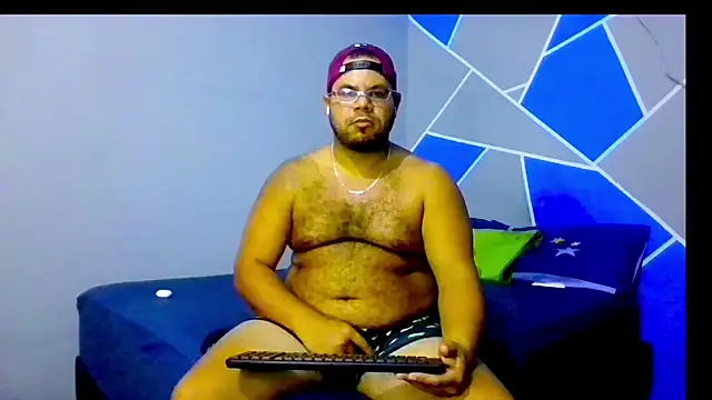 Evert hairyboy online show from 12-14-25, 05:18