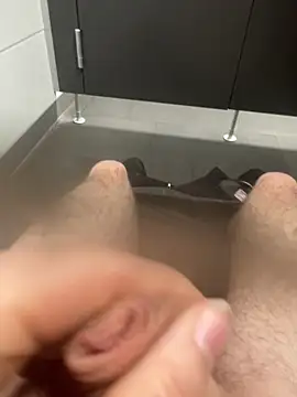 Drummer112 online show from 02-11-26, 09:20