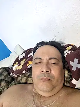 Snapshot of osovensex21 chatting on 09-27-25, 01:45 osovensex21 online show from 09-27-25, 01:45