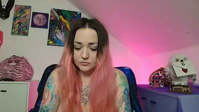 PinkHurricaneOfficial online show from 02-16-26, 04:16