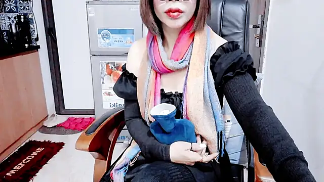 Miu-Le online show from 01-07-26, 04:23