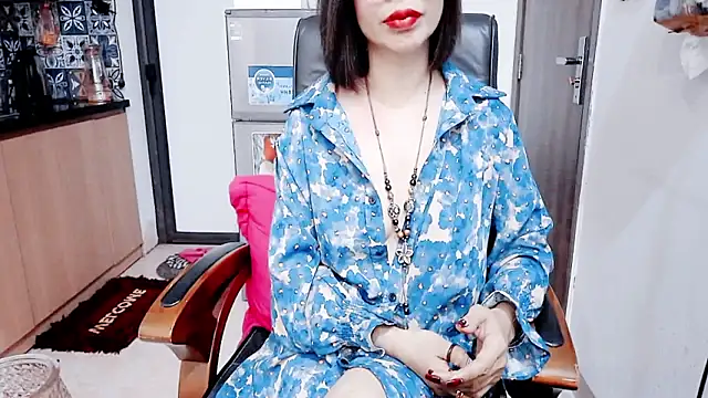 Miu-Le online show from 03-06-26, 06:41