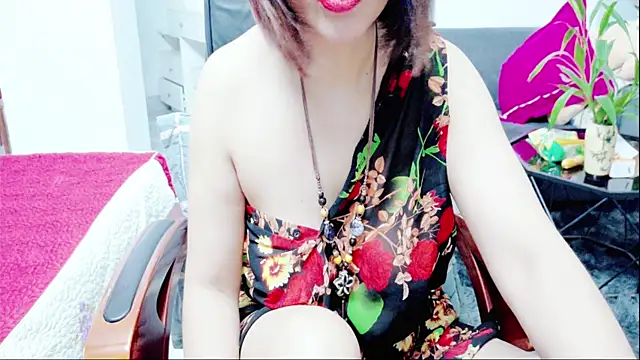 Snapshot of Miu-Le chatting on 07-07-26, 09:18 Miu-Le online show from 07-07-26, 09:18