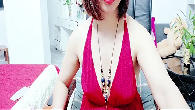 Snapshot of Miu-Le chatting on 07-16-26, 07:44 Miu-Le online show from 07-16-26, 07:44