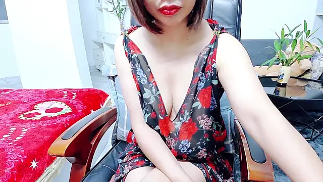 Snapshot of Miu-Le chatting on 05-27-26, 08:38 Miu-Le online show from 05-27-26, 08:38