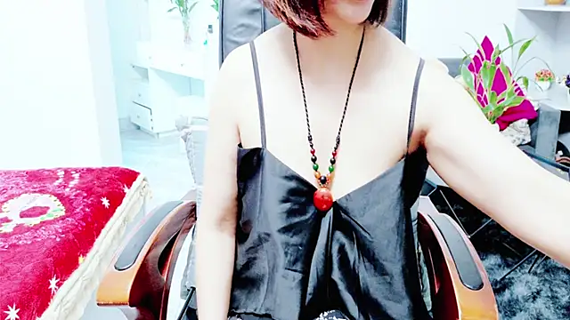 Snapshot of Miu-Le chatting on 06-16-26, 08:58 Miu-Le online show from 06-16-26, 08:58