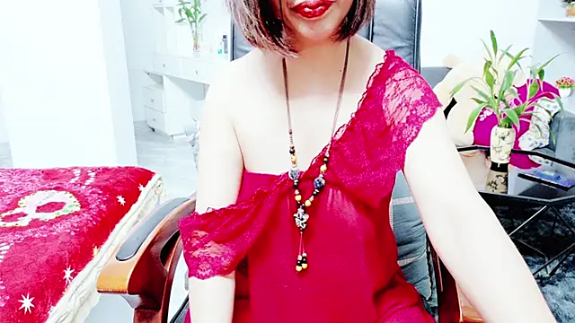 Snapshot of Miu-Le chatting on 06-15-26, 08:52 Miu-Le online show from 06-15-26, 08:52