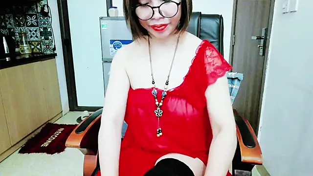 Miu-Le online show from 11-11-25, 11:31