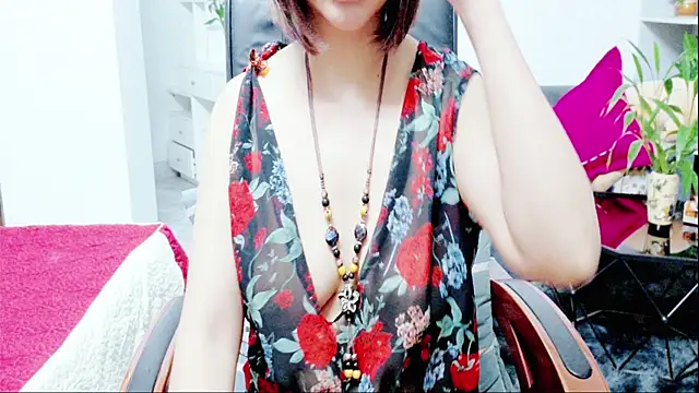 Snapshot of Miu-Le chatting on 07-08-26, 09:32 Miu-Le online show from 07-08-26, 09:32