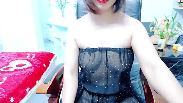 Snapshot of Miu-Le chatting on 05-25-26, 07:07 Miu-Le online show from 05-25-26, 07:07