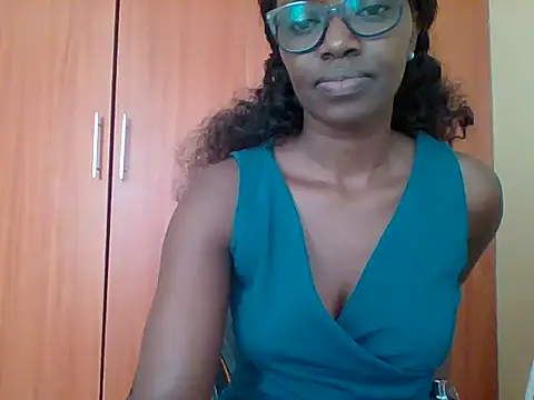 Snapshot of sexy_darleen23 chatting on 06-19-26, 10:54 sexy darleen23 online show from 06-19-26, 10:54
