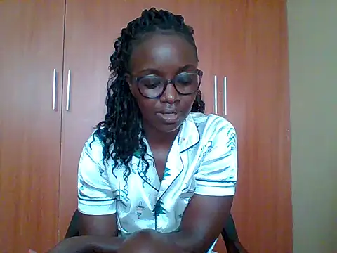 sexy darleen23 online show from 03-29-26, 08:49