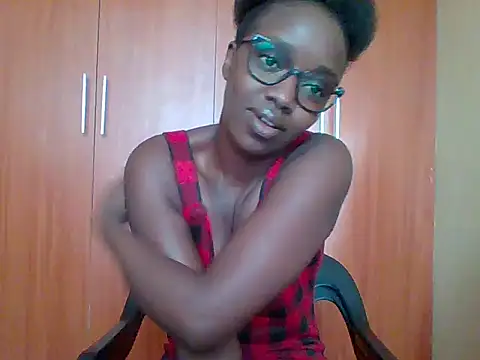 Snapshot of sexy_darleen23 chatting on 04-24-26, 09:11 sexy darleen23 online show from 04-24-26, 09:11