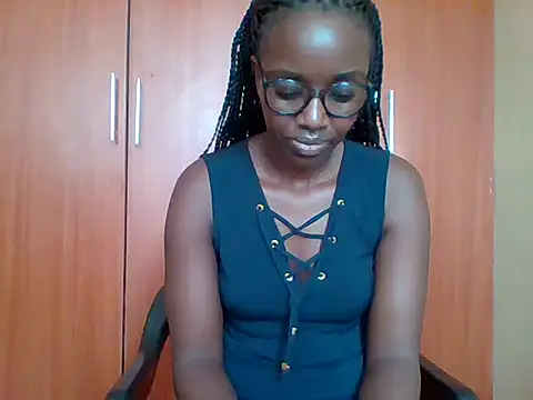 Snapshot of sexy_darleen23 chatting on 05-07-26, 09:45 sexy darleen23 online show from 05-07-26, 09:45