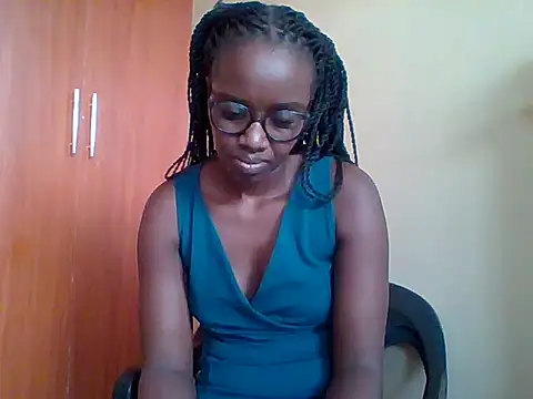 Snapshot of sexy_darleen23 chatting on 05-10-26, 10:19 sexy darleen23 online show from 05-10-26, 10:19