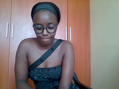 Snapshot of sexy_darleen23 chatting on 05-02-26, 10:42 sexy darleen23 online show from 05-02-26, 10:42