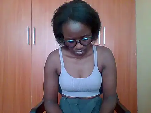 sexy darleen23 online show from 02-14-26, 06:24