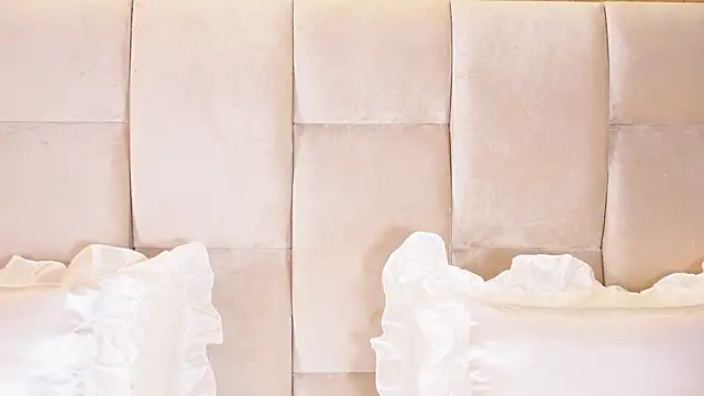 KiraKayleigh1 online show from 02-23-26, 11:27