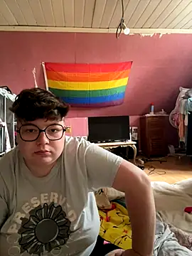 LolaetMarine1 online show from 09-18-25, 12:52