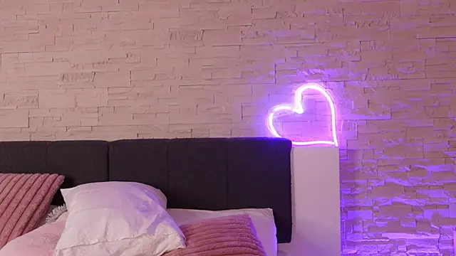 ClaraHazel online show from 03-28-26, 04:24