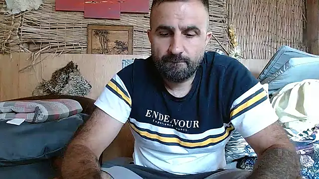 Snapshot of ivat80 chatting on 07-09-26, 08:04 ivat80 online show from 07-09-26, 08:04