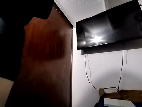 Tifannyfem online show from 01-15-26, 04:27