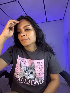 Snapshot of Riana_Kean chatting on 02-06-25, 10:32 Riana Kean online show from 02-06-25, 10:32