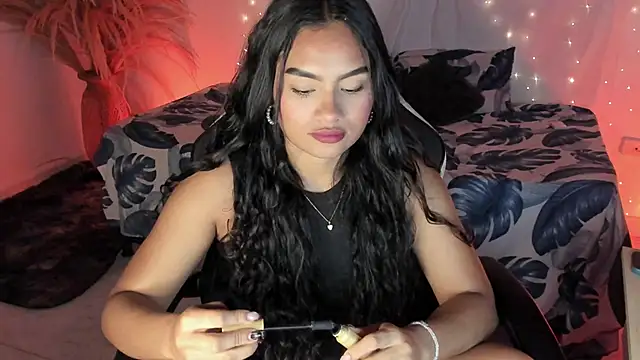 Riana Kean online show from 04-10-26, 01:23