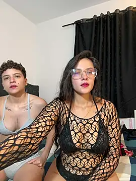 Snapshot of 01antoniafranco chatting on 03-08-26, 03:32 01antoniafranco online show from 03-08-26, 03:32