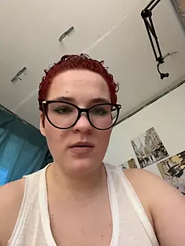 MrMrsRight online show from 04-15-26, 05:35