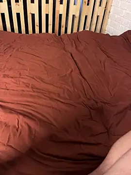 MrMrsRight online show from 11-19-25, 10:15