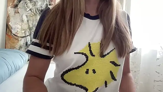 Snapshot of LisaFlower chatting on 09-28-25, 08:54 LisaFlower online show from 09-28-25, 08:54