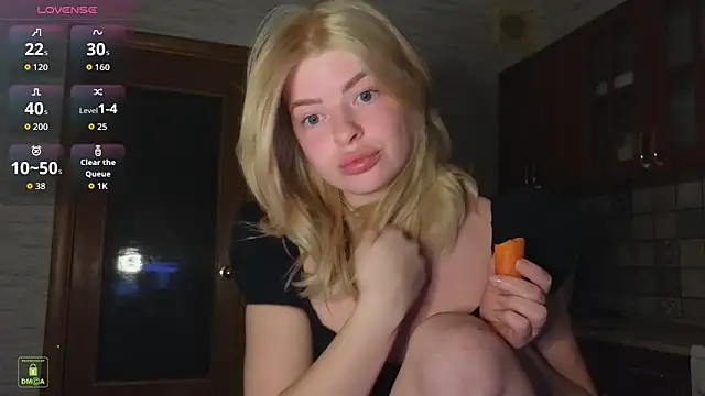 RinaBlondie online show from 02-04-26, 04:18