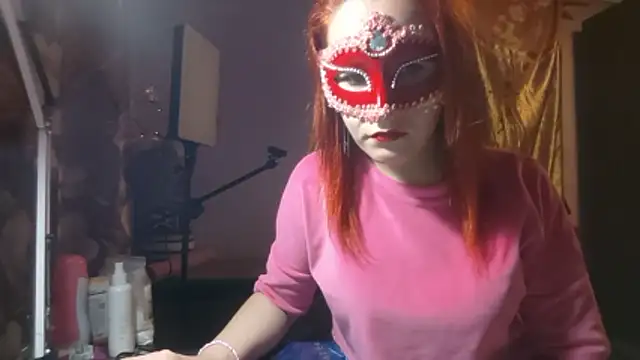  Kitti  online show from 11-16-25, 05:28