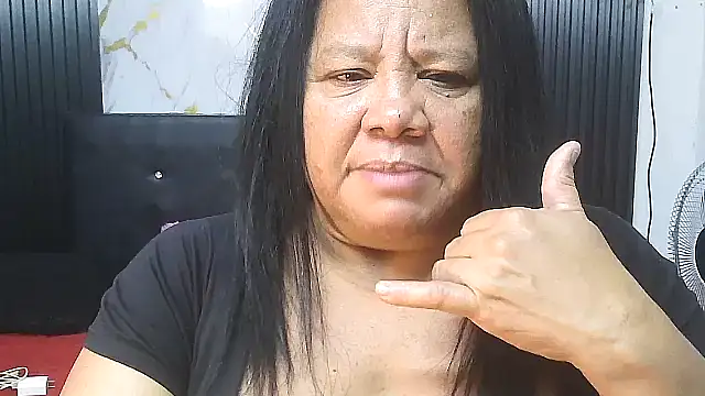 Snapshot of Shanttal0272 chatting on 07-21-26, 11:39 Shanttal0272 online show from 07-21-26, 11:39