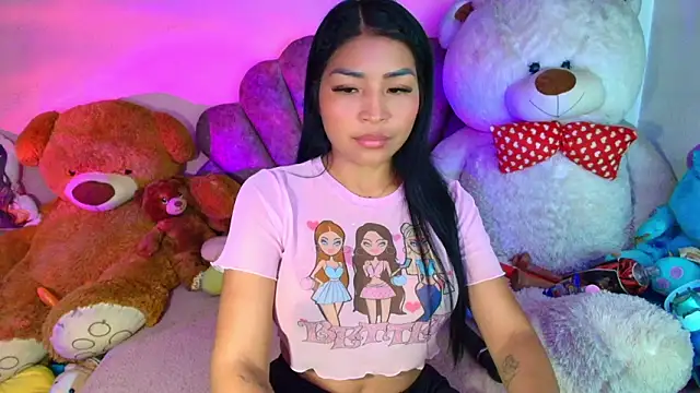 Pocahontascute 33 online show from 03-01-26, 04:56