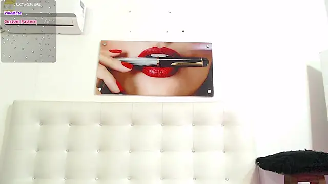 horny-juliette online show from 03-13-25, 12:56