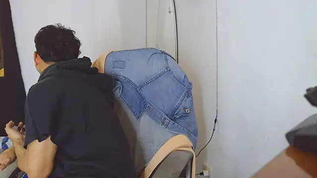 Skartoliver online show from 10-21-25, 12:59
