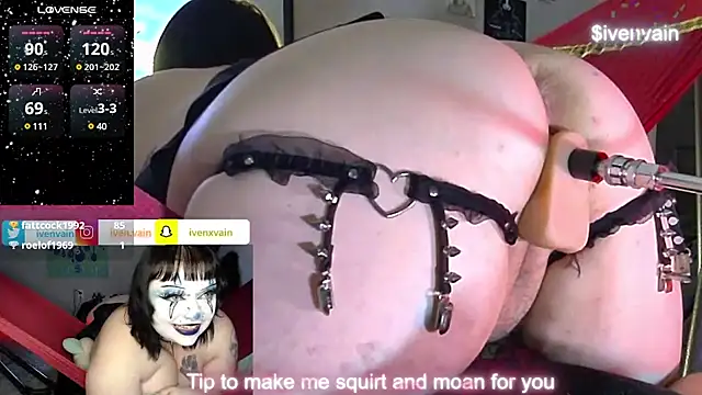 Snapshot of ivenxxxvain chatting on 12-16-24, 04:49 ivenxxxvain online show from 12-16-24, 04:49