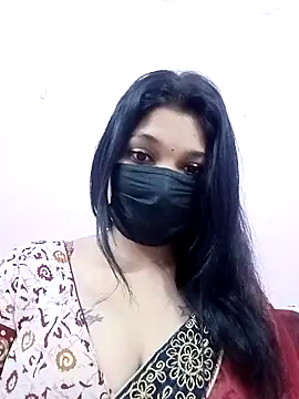 Snapshot of Beauty-khan chatting on 03-21-25, 08:29 Beauty-khan online show from 03-21-25, 08:29