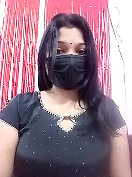 Snapshot of Beauty-khan chatting on 02-23-25, 09:00 Beauty-khan online show from 02-23-25, 09:00