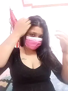 Snapshot of Beauty-khan chatting on 03-03-25, 03:00 Beauty-khan online show from 03-03-25, 03:00