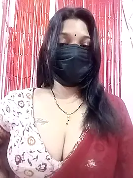 Snapshot of Beauty-khan chatting on 02-21-25, 01:22 Beauty-khan online show from 02-21-25, 01:22