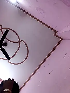 Snapshot of Beauty-khan chatting on 03-06-25, 06:05 Beauty-khan online show from 03-06-25, 06:05