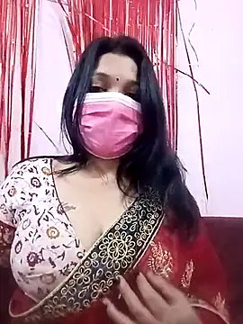 Snapshot of Beauty-khan chatting on 02-28-25, 09:23 Beauty-khan online show from 02-28-25, 09:23