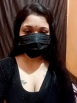 Snapshot of Beauty-khan chatting on 09-17-25, 07:27 Beauty-khan online show from 09-17-25, 07:27