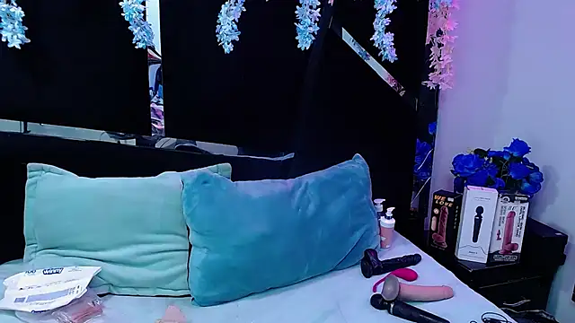 Cocoo Nuth online show from 03-15-25, 03:07